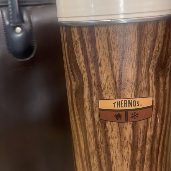 Vintage Thermos Aladdin Sandwich Box Picnic Set  Vinyl Bag -Wood look Thermos - Picture 3 of 7